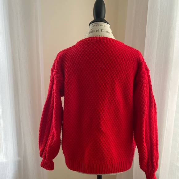 Hand made wool knitted sweater - Picture 3 of 4